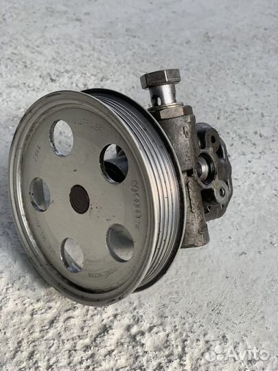 Насос гур Audi a4 b6/ b7