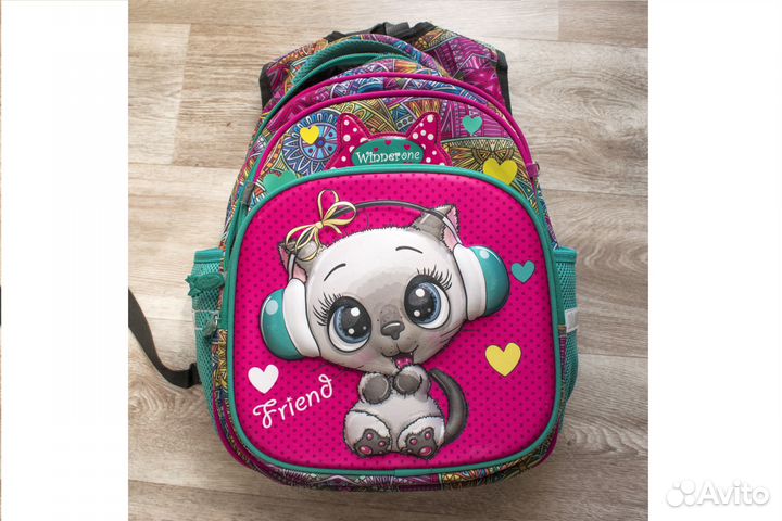 Школьный рюкзак для девочки. Начальная школа