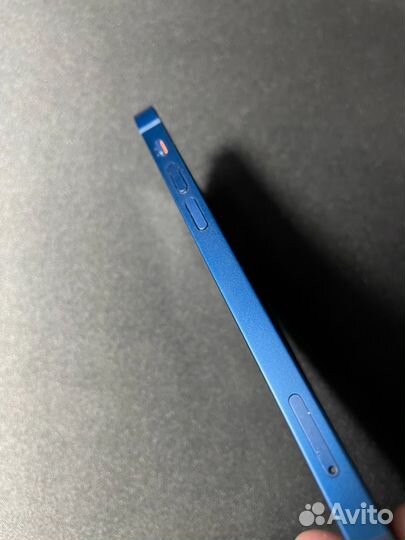 iPhone 12, 64 ГБ