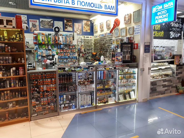 Швея в ателье на ремонт одежды