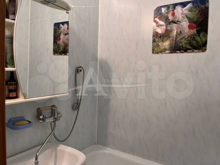 2-к. квартира, 55 м², 3/5 эт.