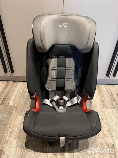 Автокресло britax romer advansafix iv r