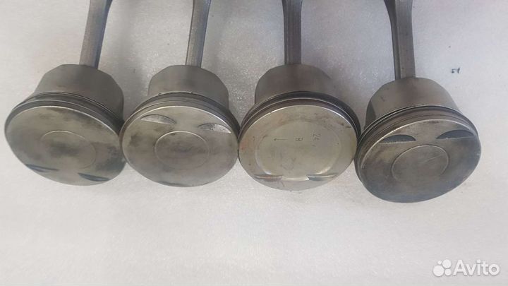 Поршни комплект 1110B365 STD Mitsubishi 4B12