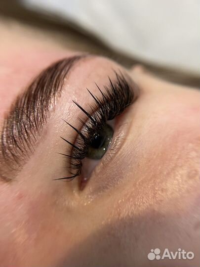 Перманент, наращивание ресниц, оформление бровей