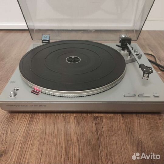 Проигрыватели виниловых пластинок