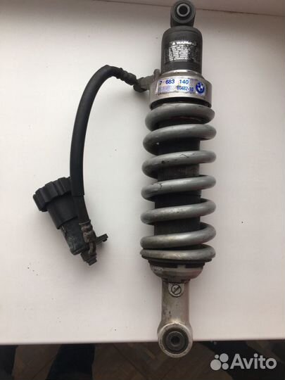 Задний амортизатор мотоцикла BMW R1200RT