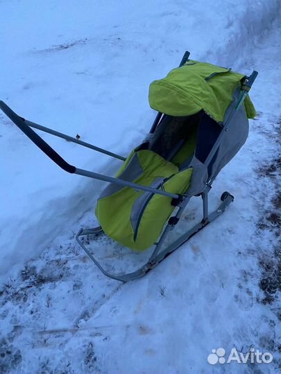 Продаю санки