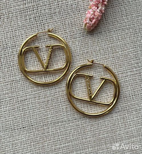 Серьги кольца Valentino