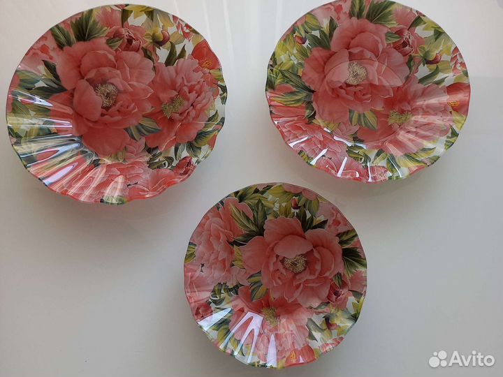 Набор столовой посуды новый