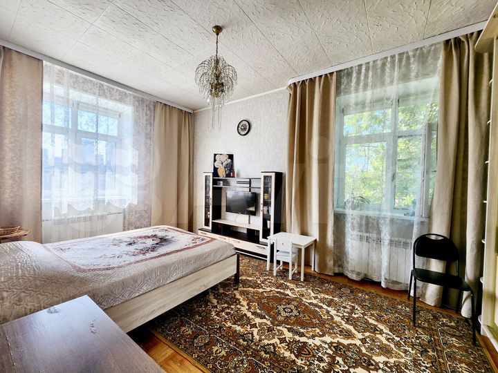 3-к. квартира, 70,1 м², 2/5 эт.