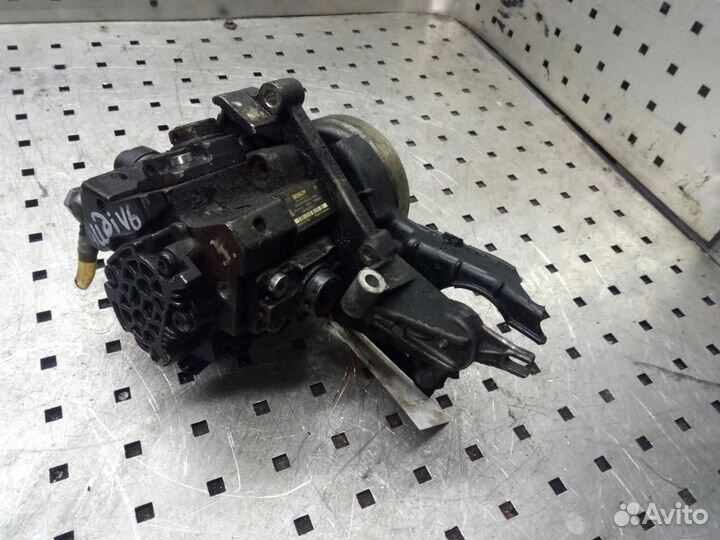 Насос топливный (тнвд) Audi A6/RS6/S6