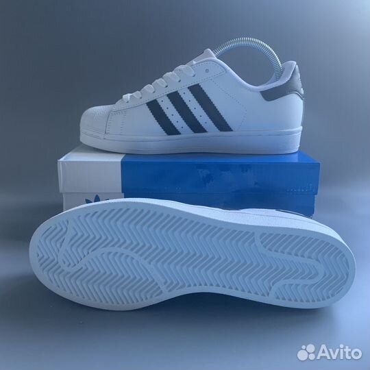 Кроссовки Adidas Superstar