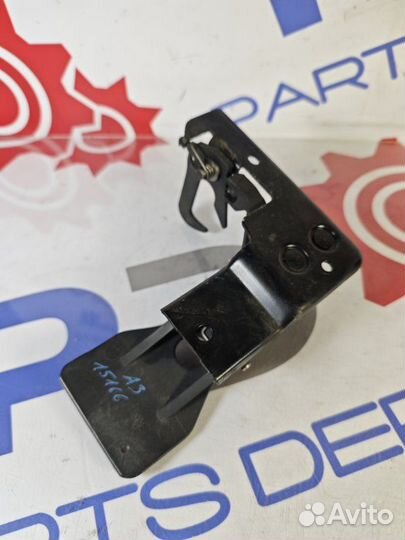 Замок капота Audi A3 8P 1.4 2012