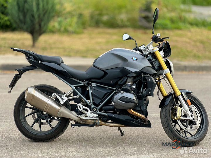 BMW R1200R