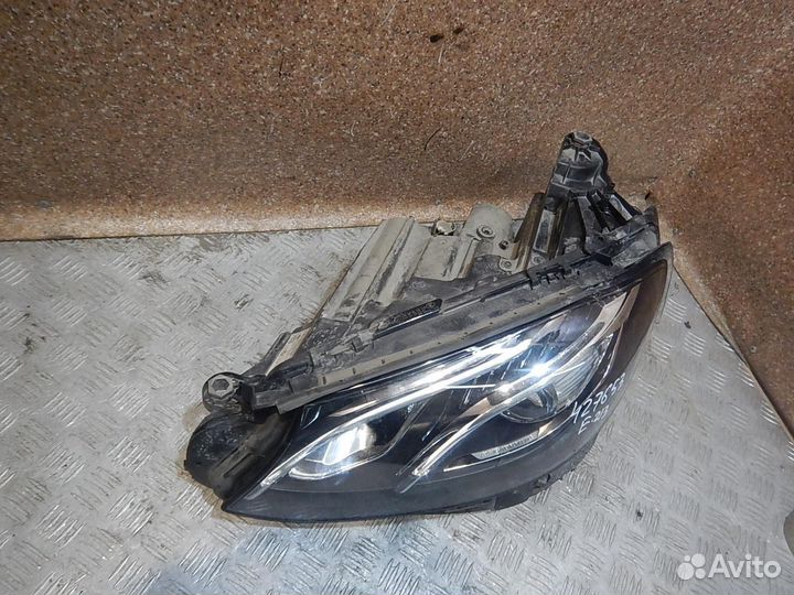 Фара левая, Mercedes-Benz Mercedes E-Klasse (W210/W211/W212)