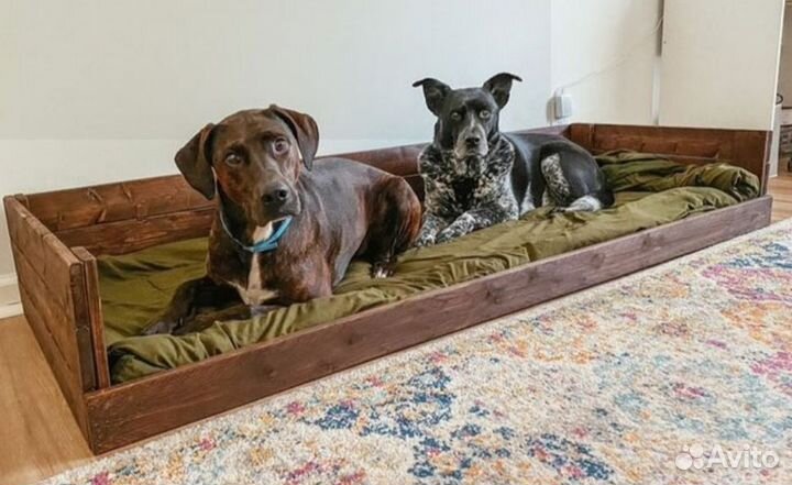 Мебель из дерева для животных