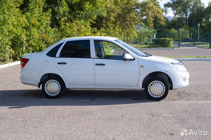 LADA Granta, 2013