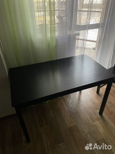 Кухонный стол и стулья IKEA