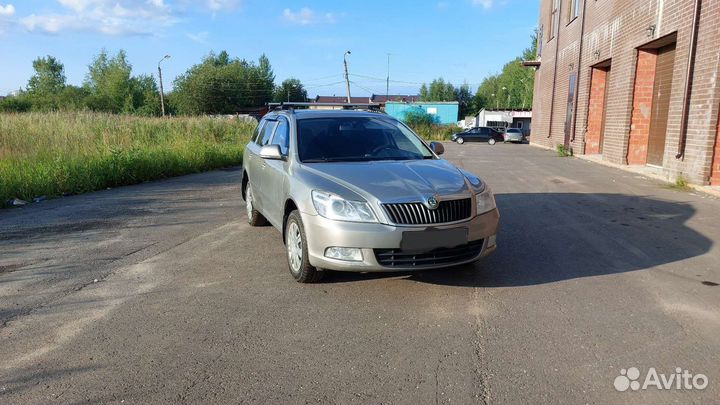 Skoda Octavia 1.6 МТ, 2011, 223 000 км