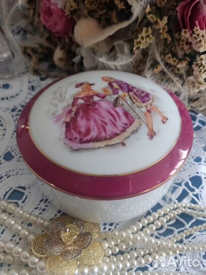 Шкатулка флакон парфюмерный набор винтаж фарфор