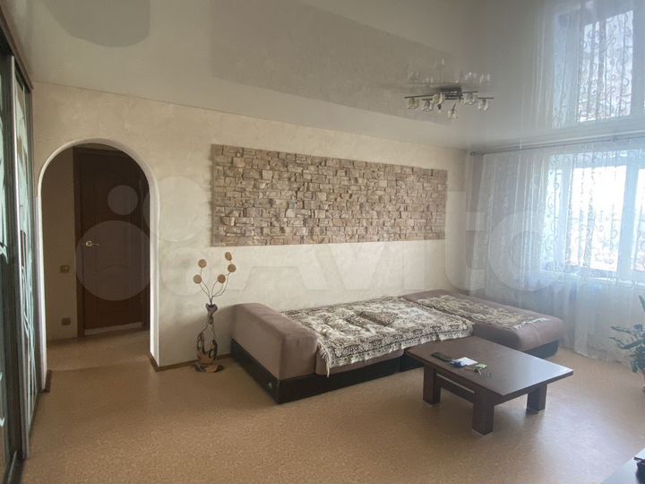 3-к. квартира, 58 м², 8/9 эт.