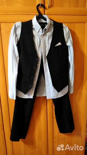 Школьный костюм на мальчика 152-158 черный