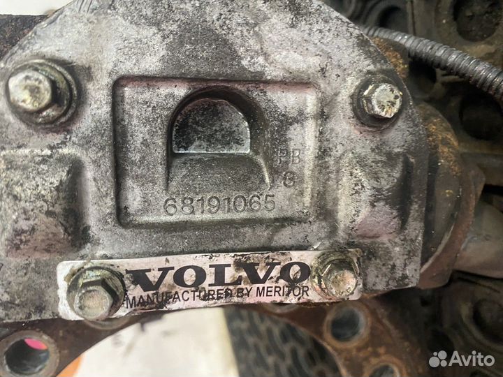 Механизм тормозной задний правый Volvo FM