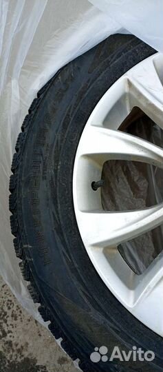 R18 Nokian Tyres Hakkapeliitta R2 SUV 225/60, PCD 5x114.3 DIA 67.1