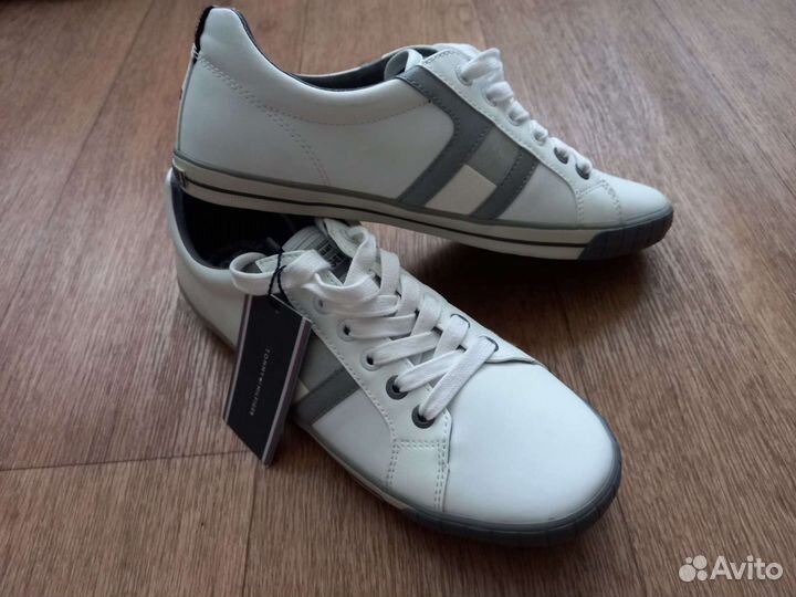 Кроссовки Tommy Hilfiger