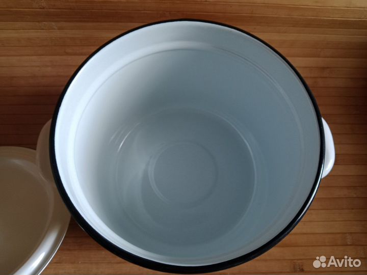 Кастрюля 7л, неликвид, новая