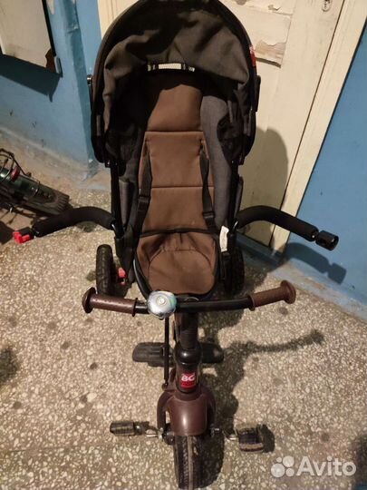 Трехколесный велосипед