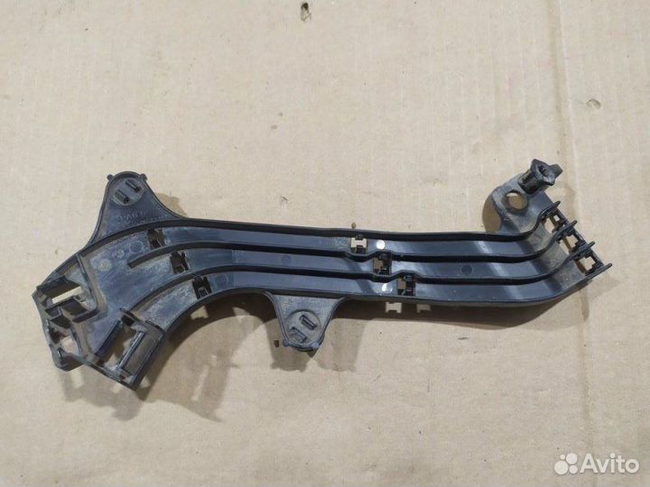 Кронштейн задний левый Mercedes Glk Х204