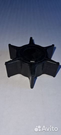 Крыльчатка помпы Honda BF35-60 (пластик. втулка)