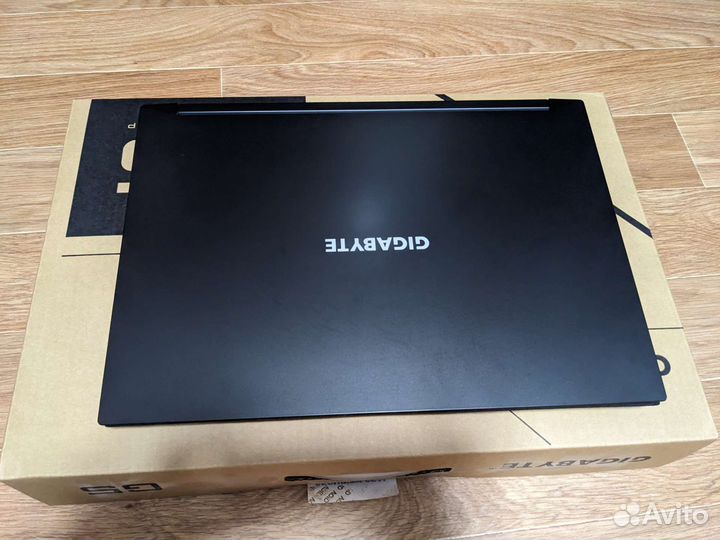 Gigabyte G5 KC RTX 3060 i5-10500H