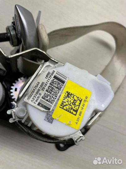 Ремень безопасности передний правый Mercedes SL R2