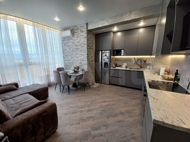 2-к. квартира, 72,9 м², 9/16 эт.