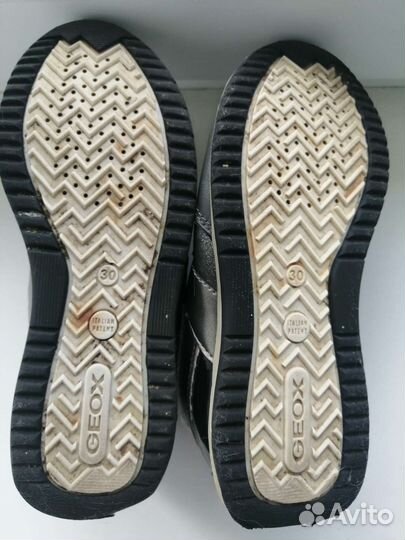 Кроссовки и босоножки для девочки 30 размер. Geox
