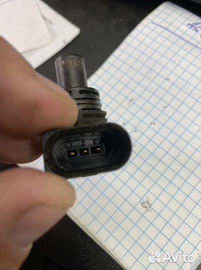 Датчик распредвала skoda fabia