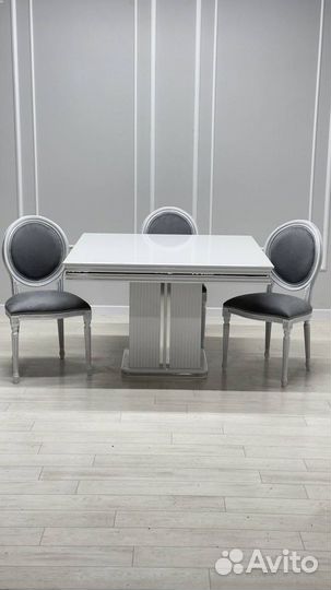 Стол и стулья от производителя. В наличии