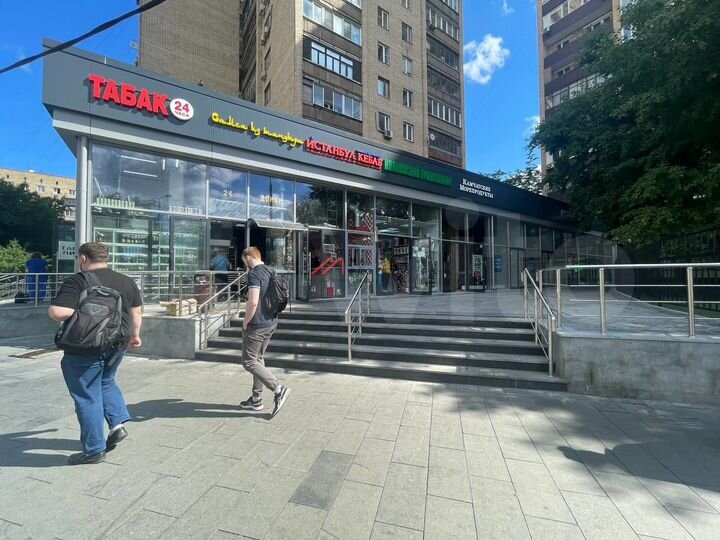 Сдам торговое помещение, 264 м²