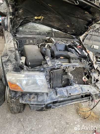 В разборе Mitsubishi Pajero 3 2005 3.2