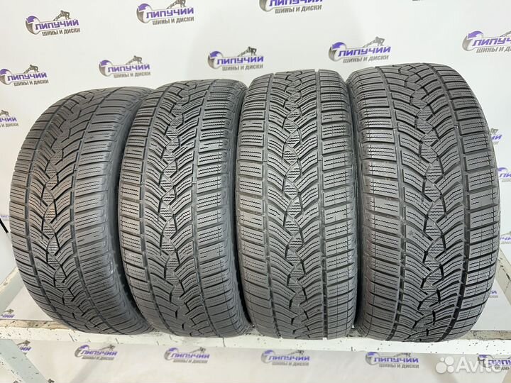 Goodyear UltraGrip Performance 225/40 R18 95H