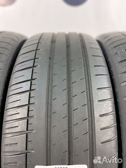 Michelin Pilot Sport 3 245/45 R19 92Y