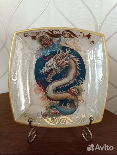 Тарелка декоративная