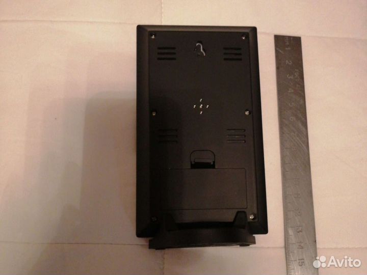 Метеостанция с часами