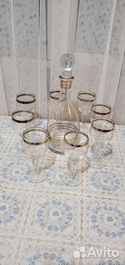 Графин с рюмками