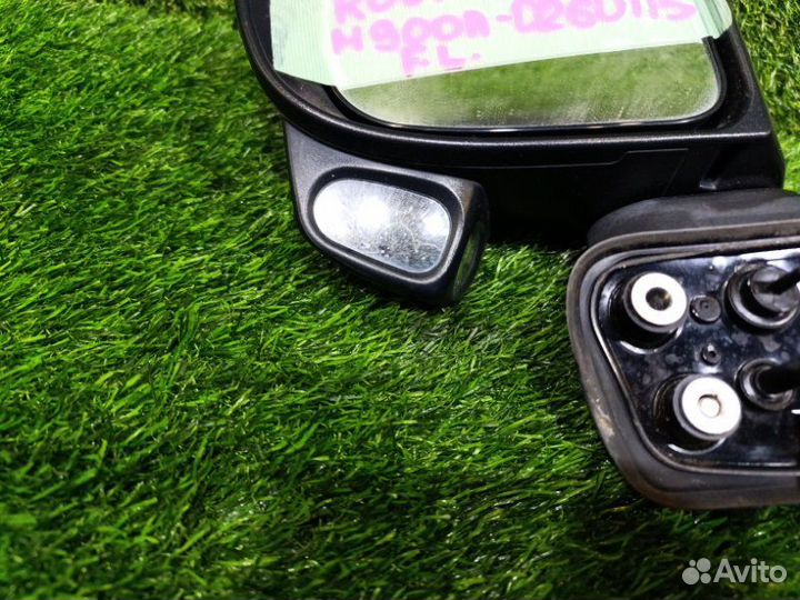 Зеркало бокового вида переднее левое Toyota Roomy