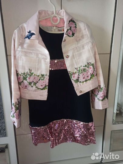 Платье и пиджак