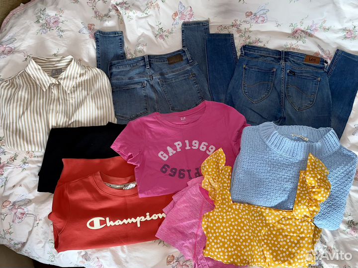 Вещи пакетом 42р