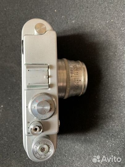 Фотоаппараты Зенит-Е, Зоркий-4